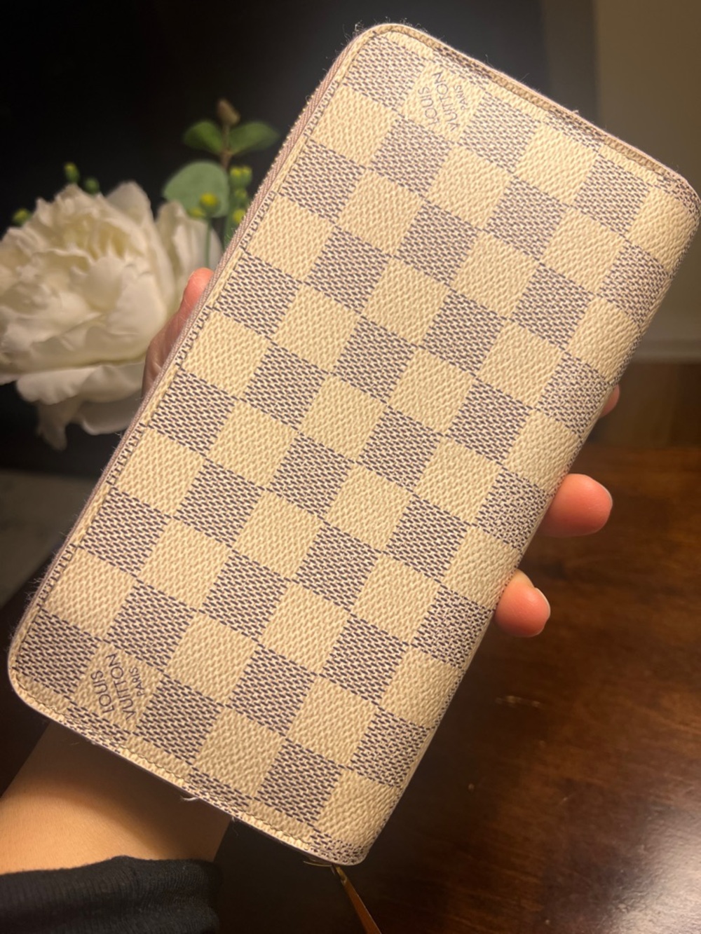 Authentic Louis Vuitton Damier Azur Zip Wallet - Picture 3 of 17